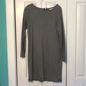 Vineyard vines Boat neck striped dress